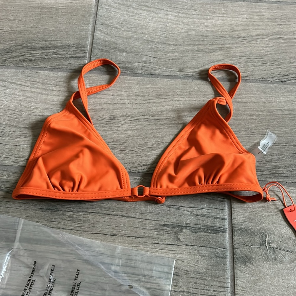 Ookioh Rio top in papaya